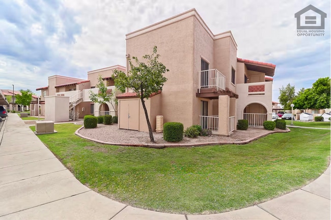 Building Photo - 2Bed/2Bath Condo at Thunderbird Rd/59th Ave! Ready for Immediate Move-In!