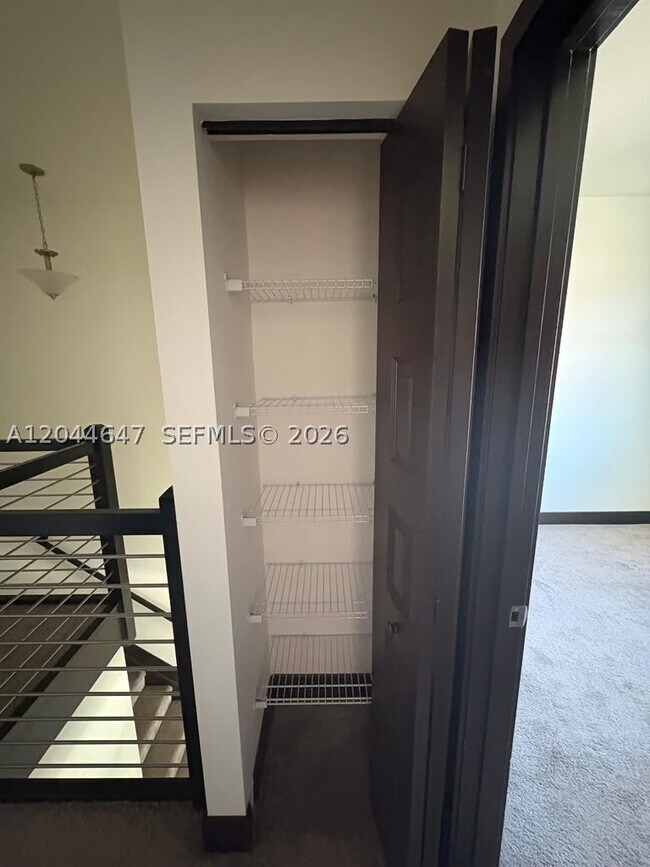 Building Photo - 15668 NW 91st Ct