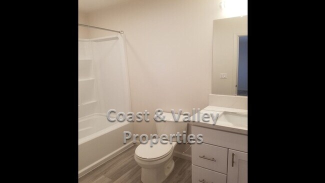Building Photo - 1708 Pescadero Dr