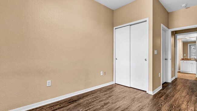 Building Photo - Great South Tampa 1st Floor 2BR/2BA Condo ...