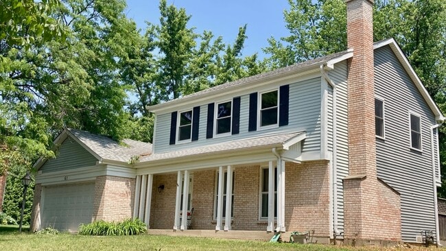 Building Photo - 61 Foxcroft Rd