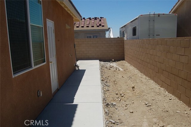 Building Photo - 17565 Owen St