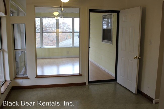 Building Photo - 3 br, 2 bath House - 29 Wentworth Ave