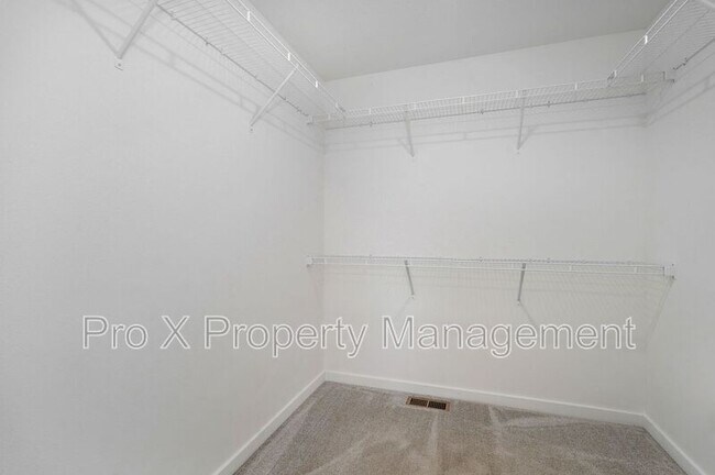 Building Photo - 473 S Michelle Ave