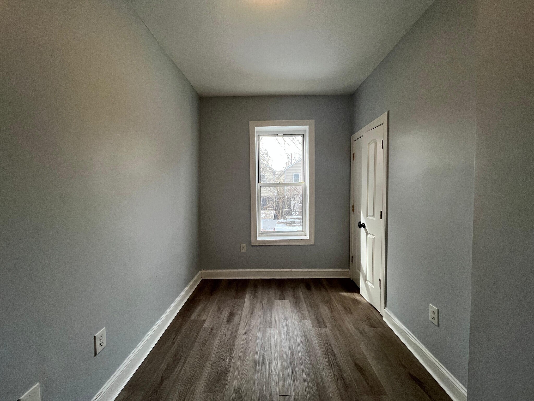 Building Photo - 203 Stegman St