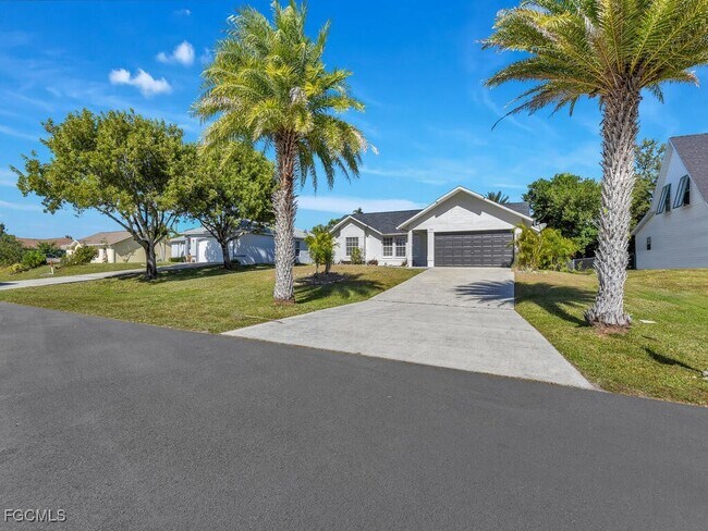 Building Photo - 1931 SW 36th Terrace