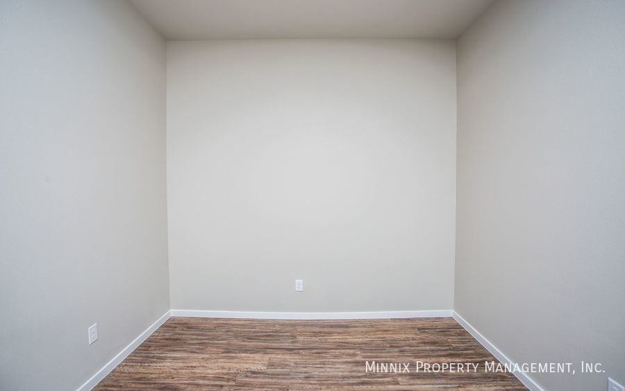 Building Photo - 2105 Kirksey Ave