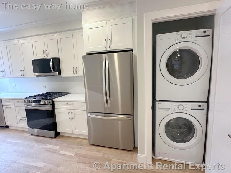 Building Photo - 37 Gore St