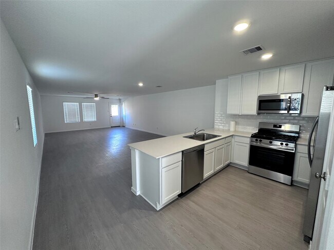 Building Photo - 20014 Palermo Shrs Dr