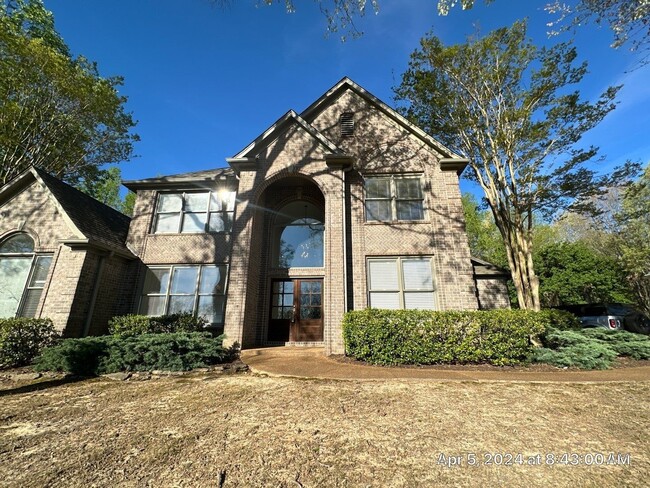 Building Photo - Gorgeous Lakeland TN Home for Lease @4493 ...