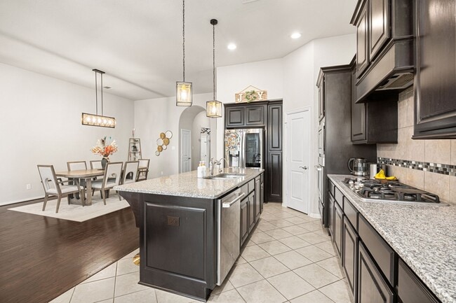 Building Photo - 19714 Lago Terrace Loop