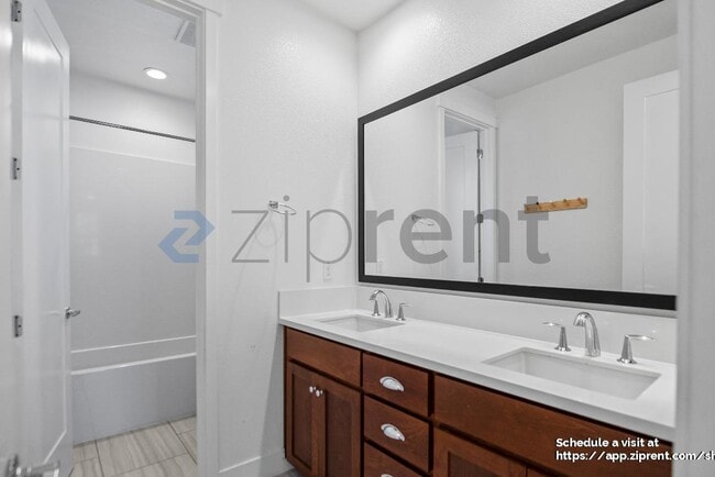 Building Photo - 8436 Compass Wy