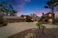 Building Photo - 10301 Reclinata Ln