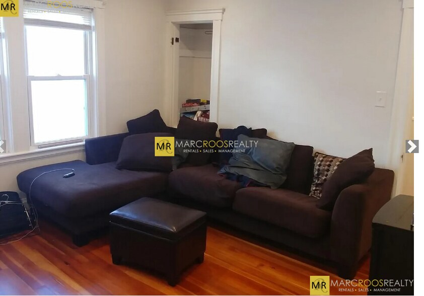 Building Photo - 45 Bowdoin St