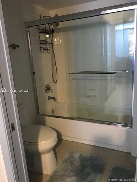 Building Photo - 19901 E Country Club Dr