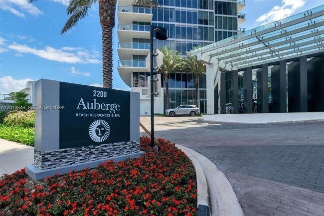 Building Photo - 2200 N Ocean Blvd