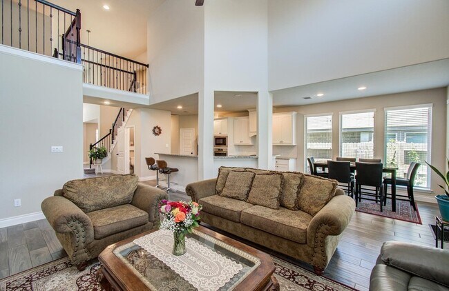 Building Photo - 10838 Bouldin Creek