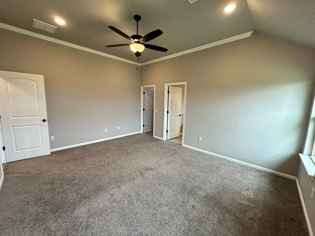 Building Photo - 4 Bed, 2 Bath Home for Rent in Edmond (Dee...
