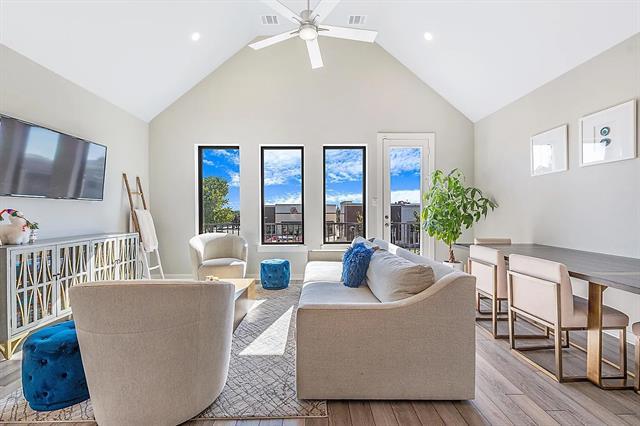 Building Photo - 2214 Rook Dr