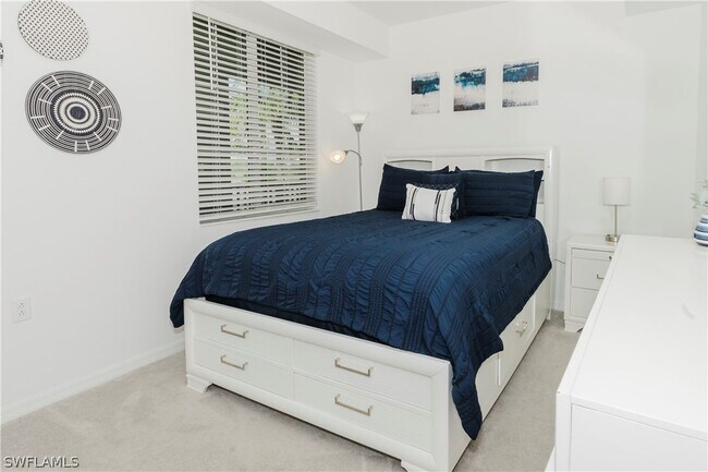 Building Photo - 6034 National Blvd