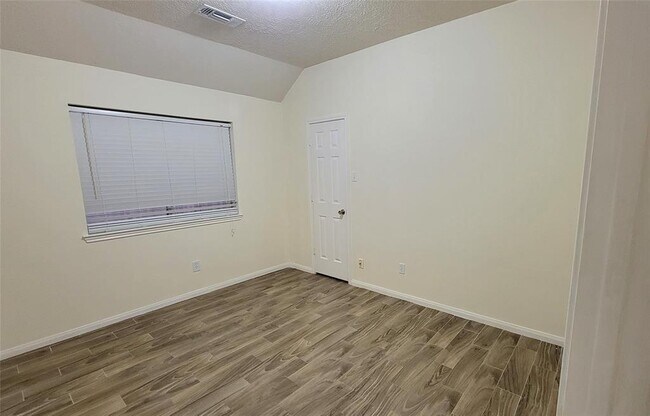 Building Photo - 14914 Appaloosa Ave