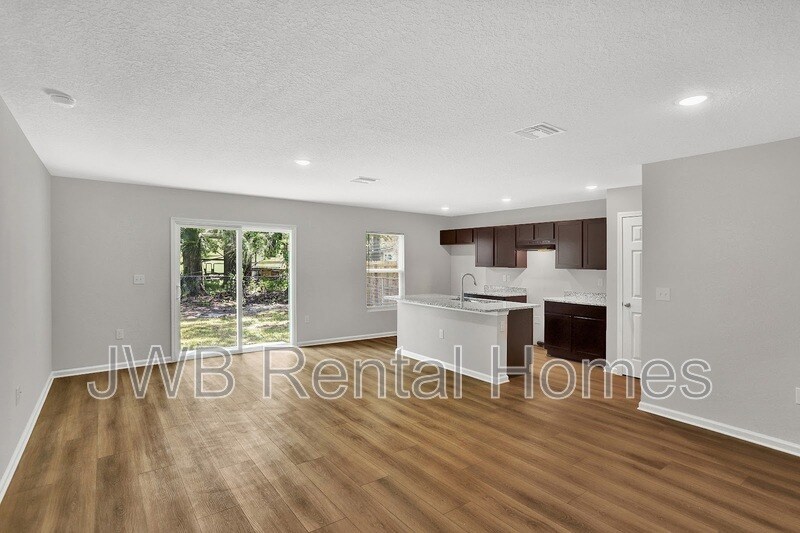Building Photo - 5448 Chenango Blvd