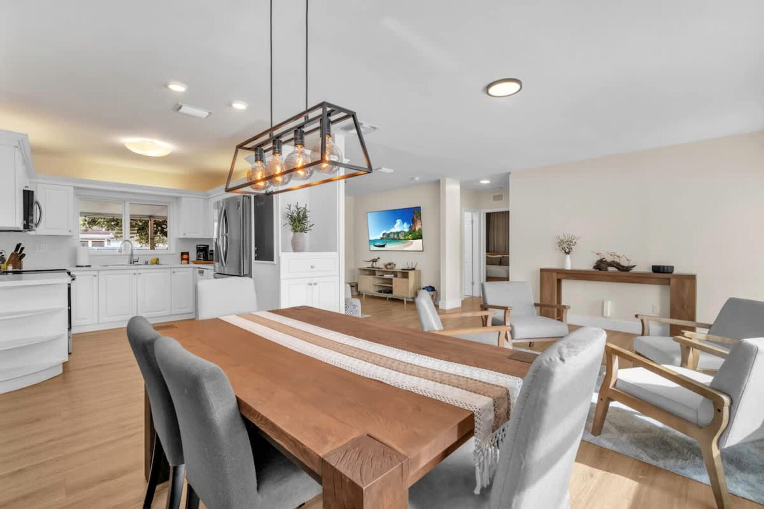 Building Photo - 8225 SW 39th St