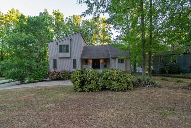 Building Photo - Spacious 4-Bedroom Mint Hill Retreat with Fireplace, 2-Car Garage & 3,600+ Sq Ft