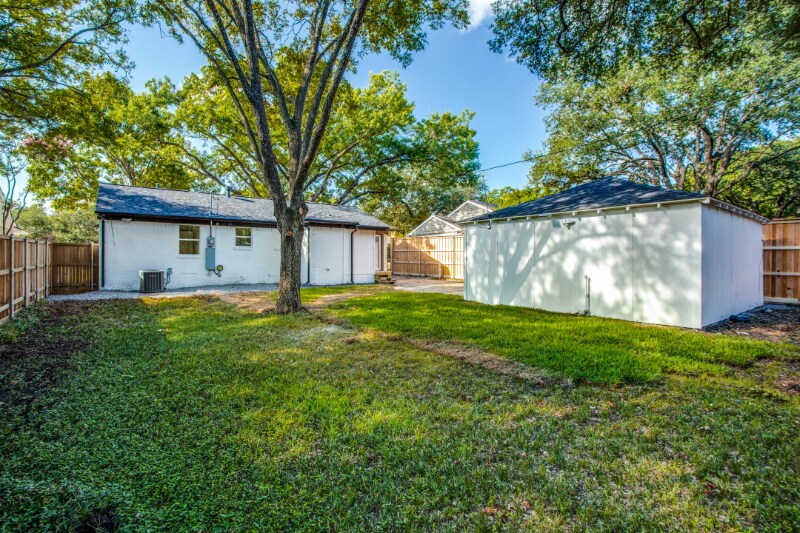 Building Photo - 6147 Ravendale Ln