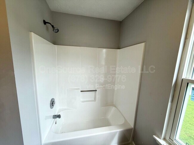 Building Photo - 3628 N Hopkins Ct