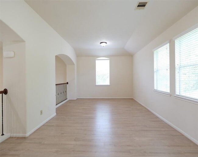 Building Photo - 12802 Flat Creek Dr