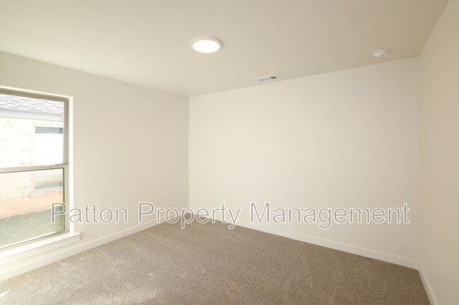 Building Photo - 9901 Heartland Ave