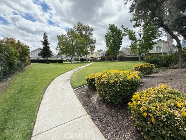 Building Photo - 6594 Montresor Pl