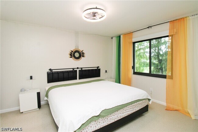 Building Photo - 5767 Deauville Cir