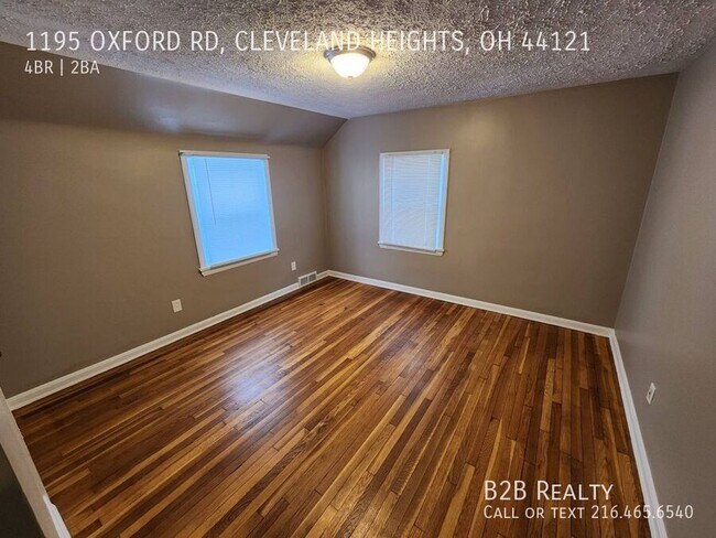 Building Photo - 1195 Oxford Rd