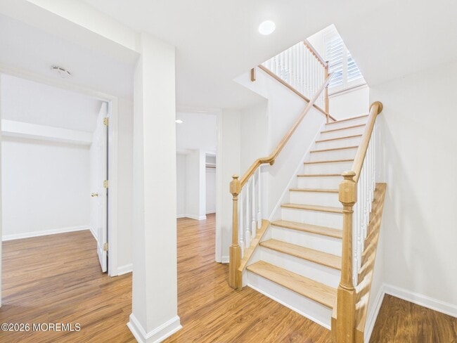 Building Photo - 15 Wigwam Path