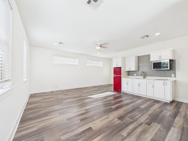 Building Photo - Modern East Austin Living | Stylish Studio,  Home Minutes from Downtown & Austin-Bergstrom Airport