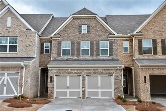 Building Photo - 1223 Foxcroft Ln