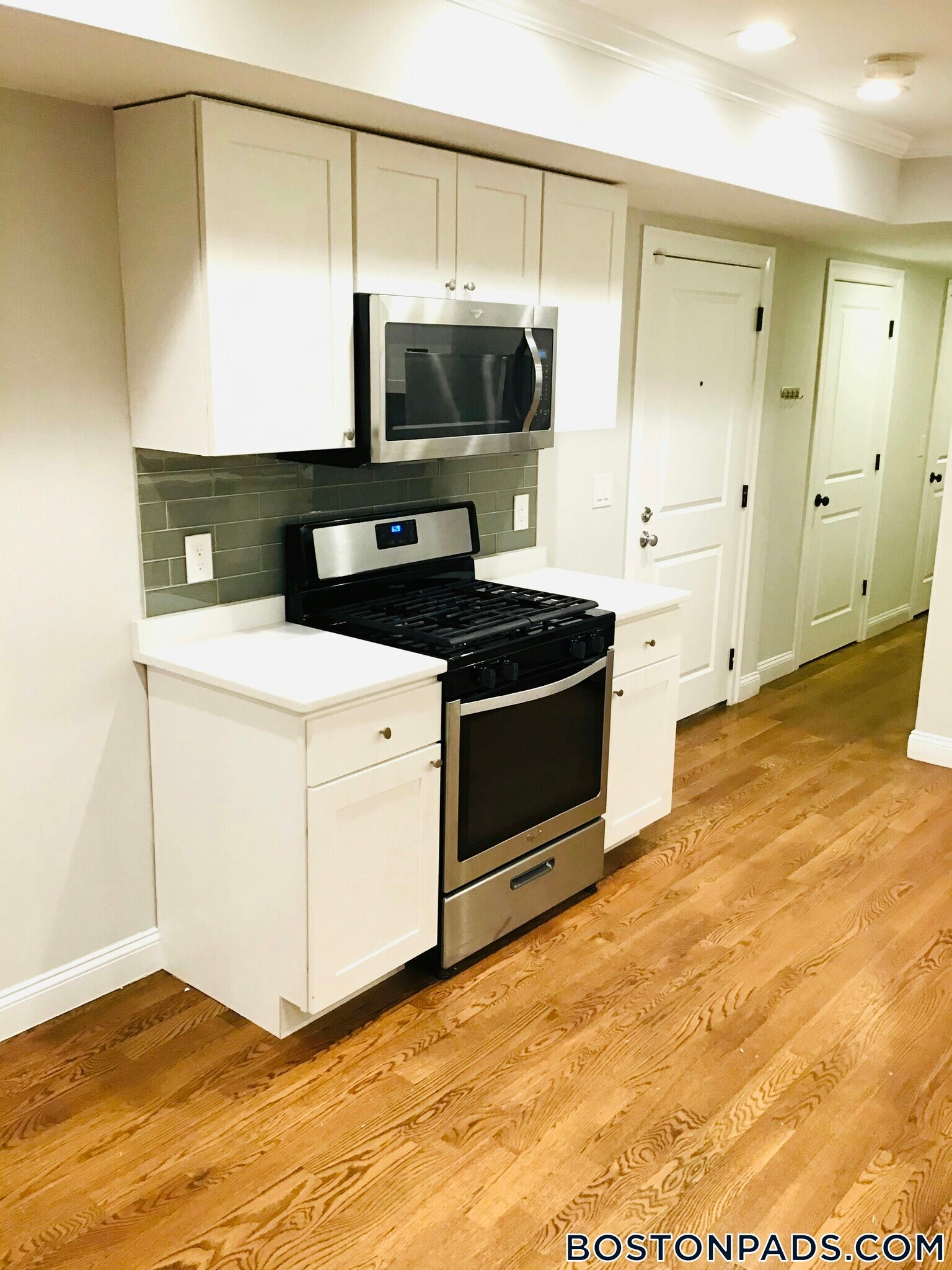 Building Photo - 2747 Washington St