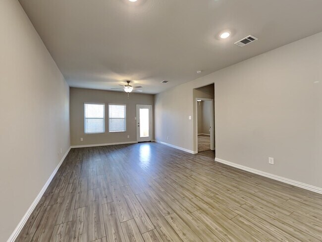 Building Photo - 3316 Celestial Ln