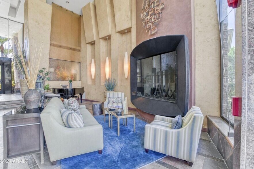 Building Photo - 6900 E Princess Dr