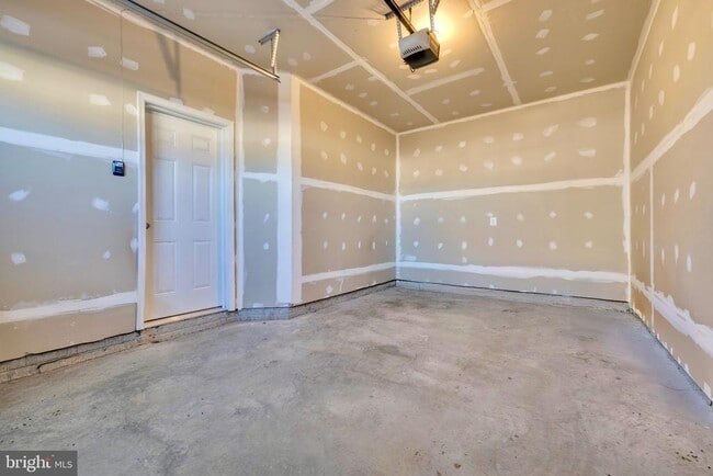 Building Photo - 1106 Overlook Wy