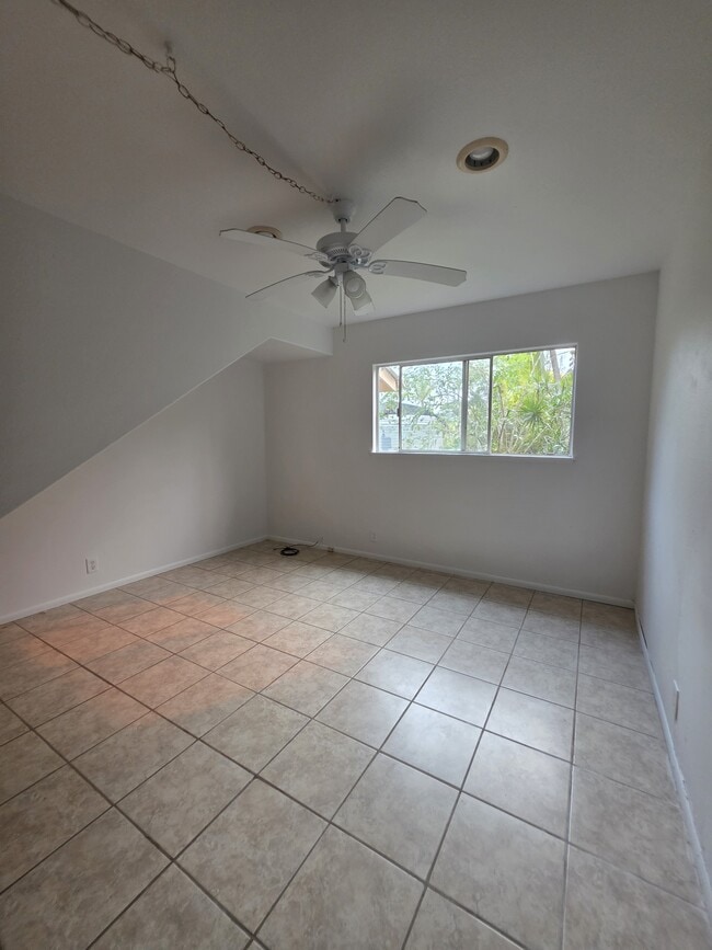 Building Photo - 15-1794-1794 1st Ave