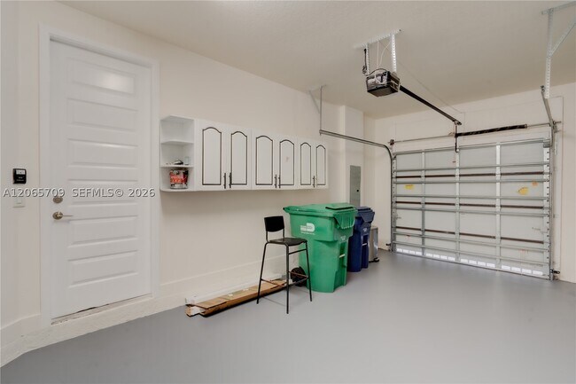 Building Photo - 15826 NW 91st Ave