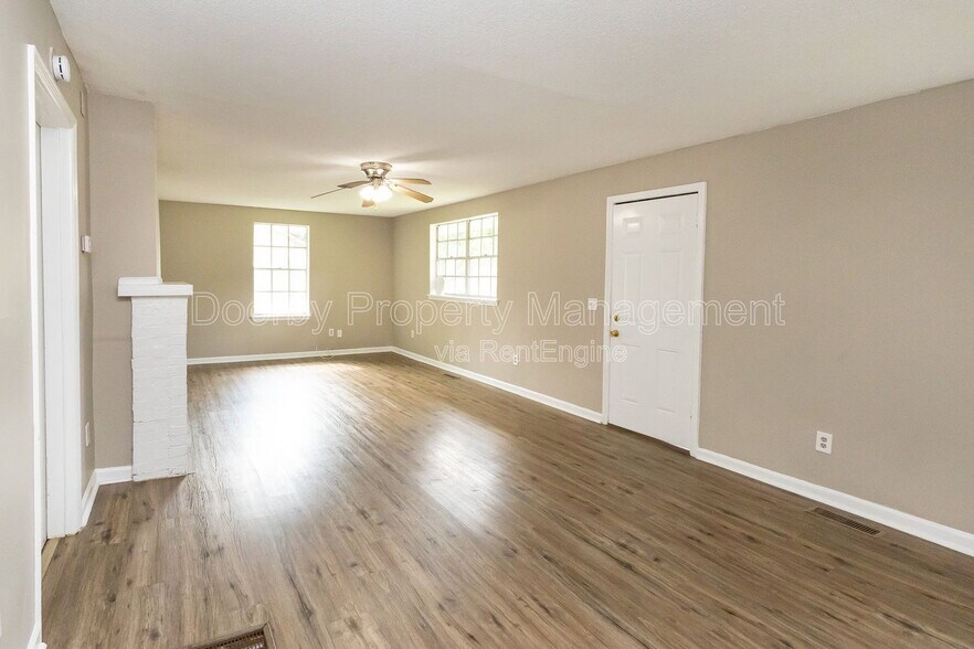 Building Photo - 619 Shannon Ave