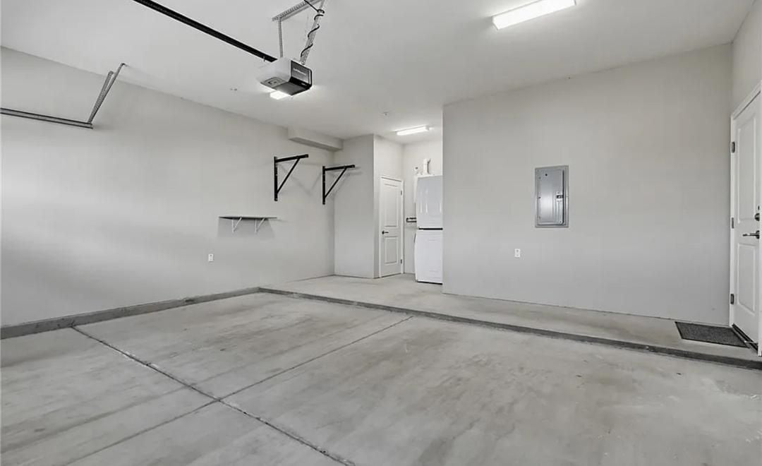 Building Photo - 432 S Alhambra Ave