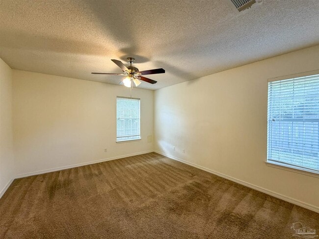 Building Photo - 3313 Linger Ct