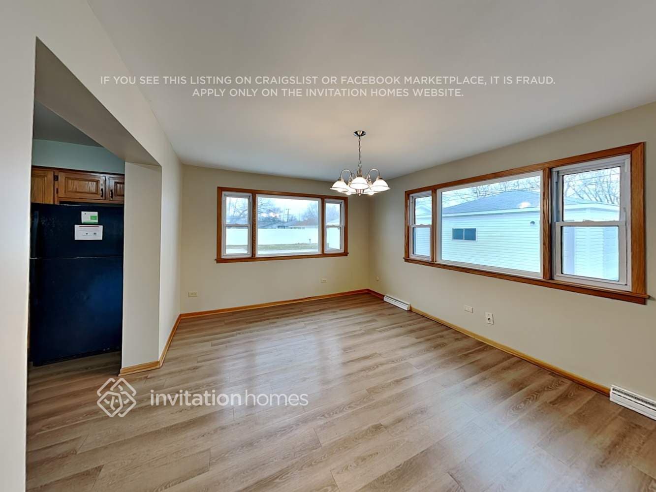 Building Photo - 8741 Sproat Ave