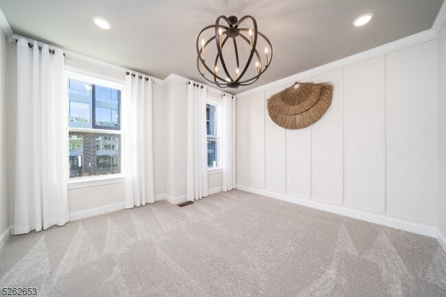 Building Photo - 8 Jessica Ln