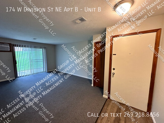 Building Photo - 174 W Division St NE